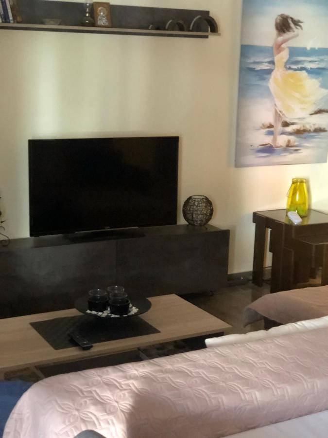 Joannas 2Brooms Sea Apartment Peraia  Екстер'єр фото