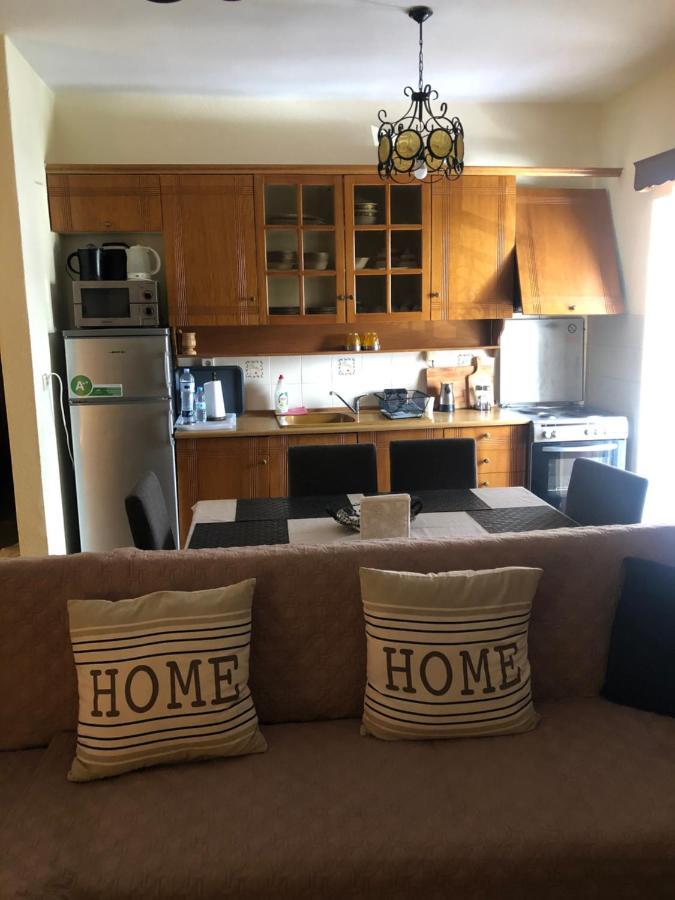 Joannas 2Brooms Sea Apartment Peraia  Екстер'єр фото